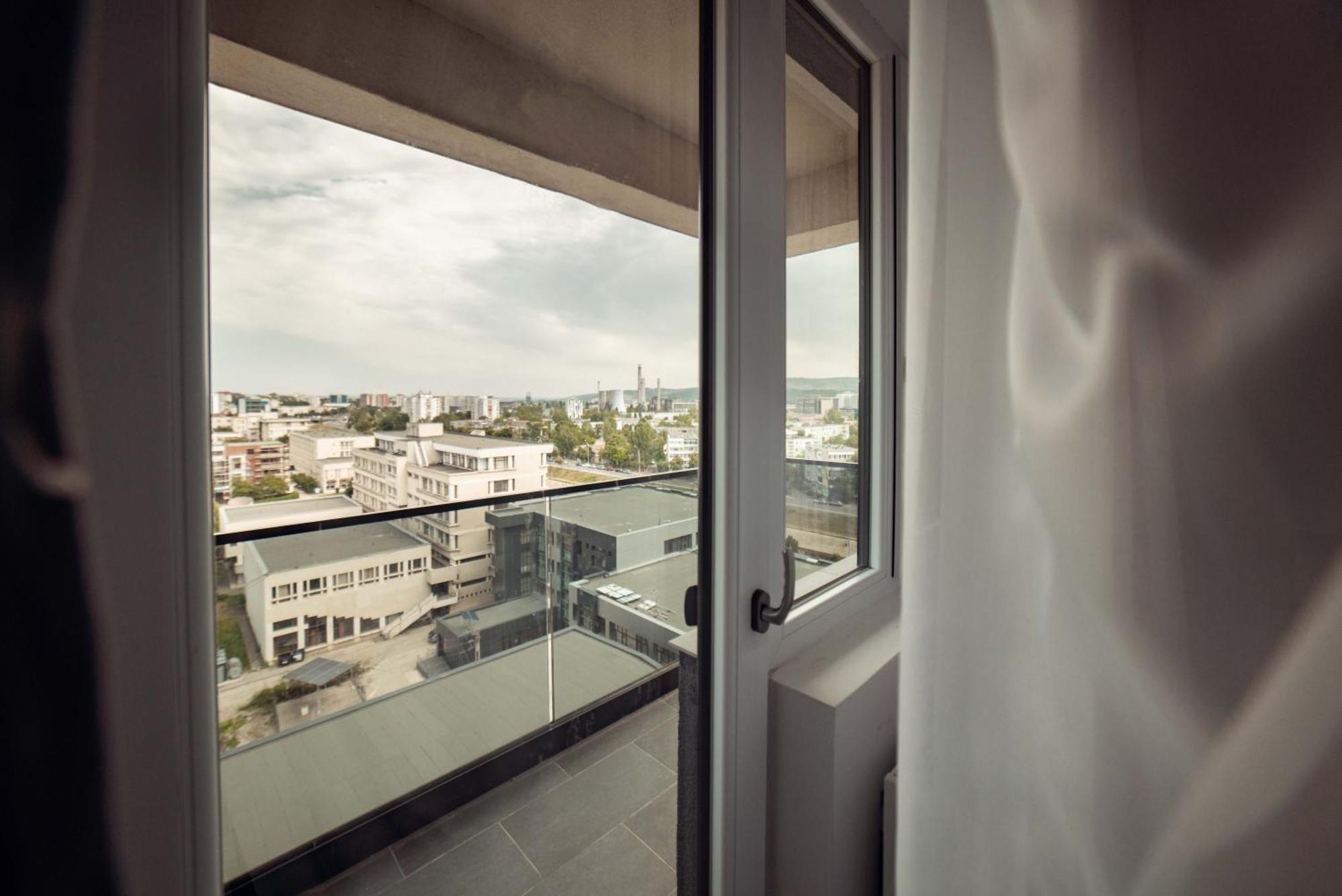 Cozy Apartments At Q Residence - Palas Mall Iasi Buitenkant foto