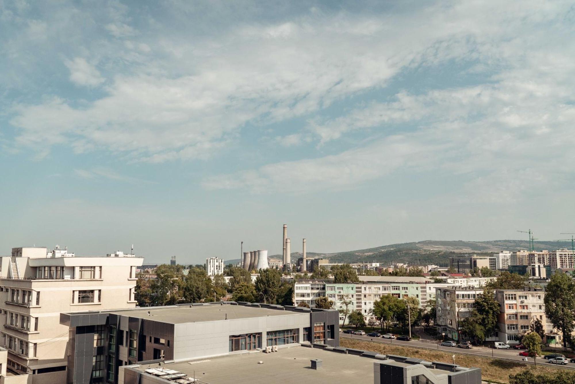 Cozy Apartments At Q Residence - Palas Mall Iasi Buitenkant foto